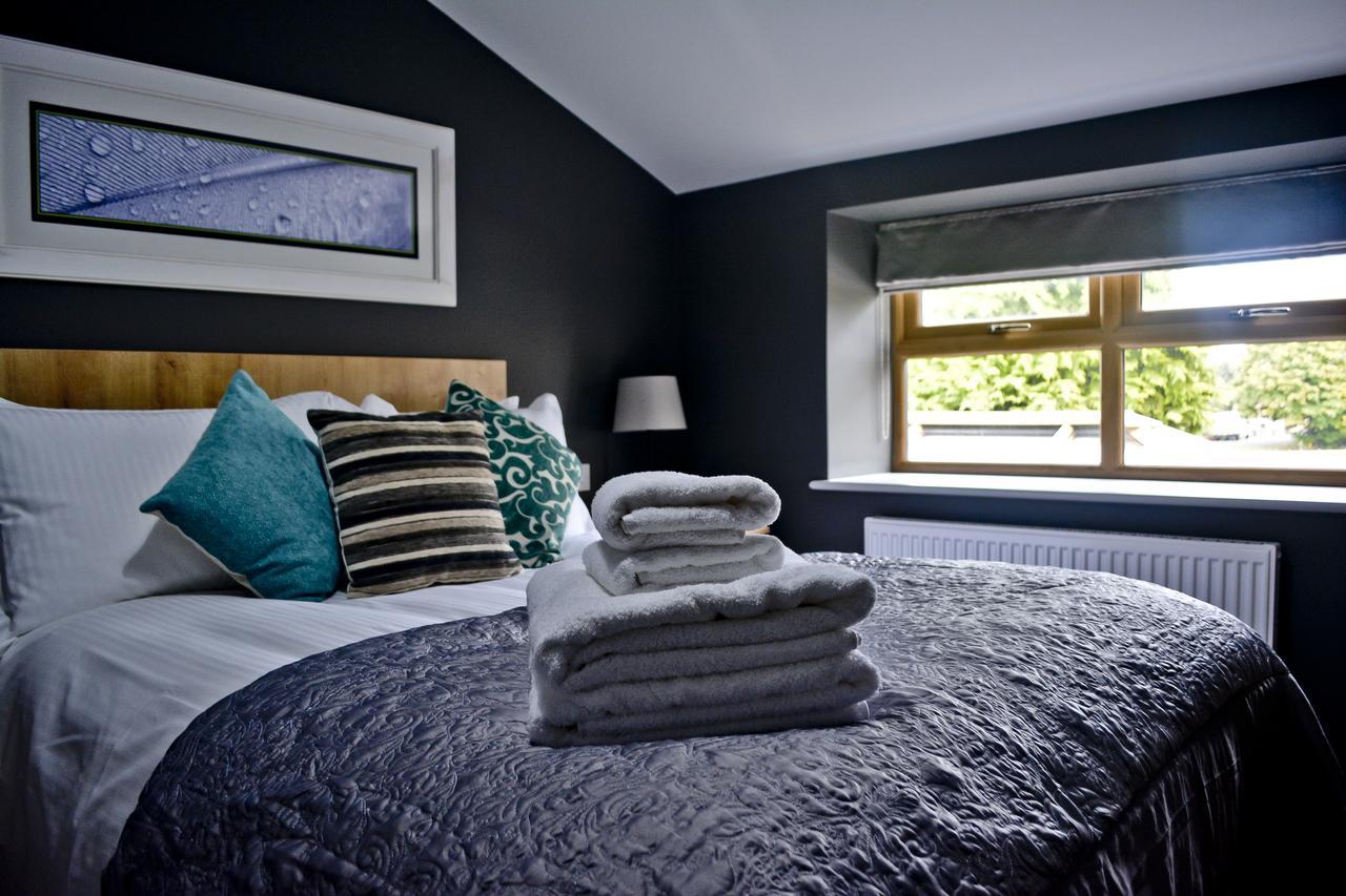 Bed and Breakfast The Ugly Duckling Telford Esterno foto