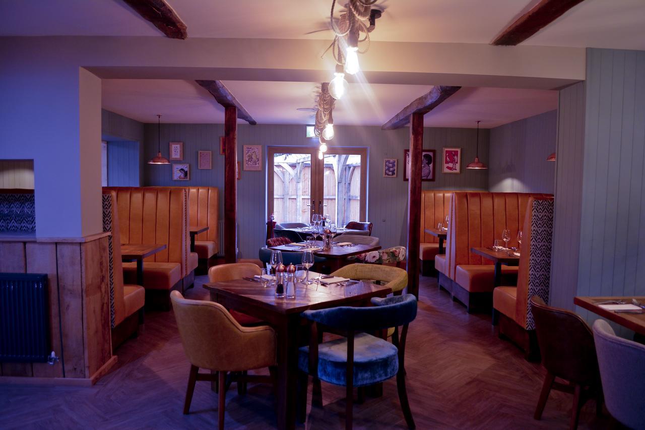 Bed and Breakfast The Ugly Duckling Telford Esterno foto